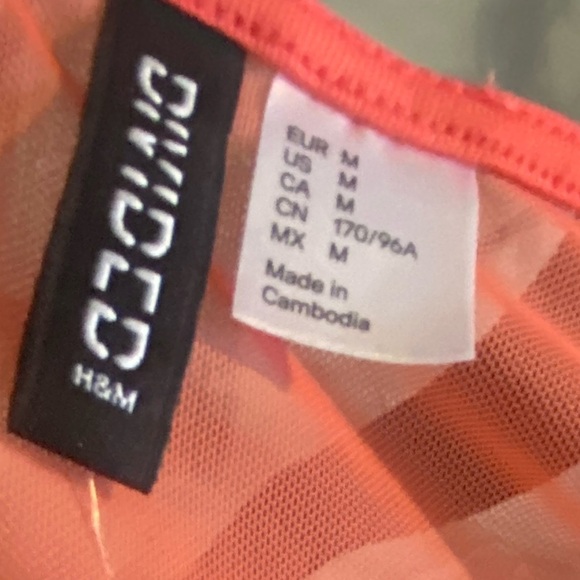 H&M Woman’s Peach Skater Dress Medium - Picture 5 of 5